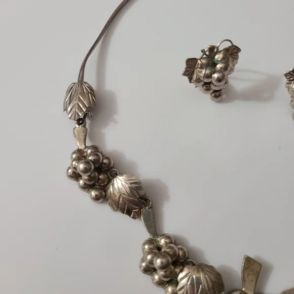 925 Vintage Grapes Taxco Mexico Necklace Earrings Sterling Silver Choker Estate - Picture 7 of 16